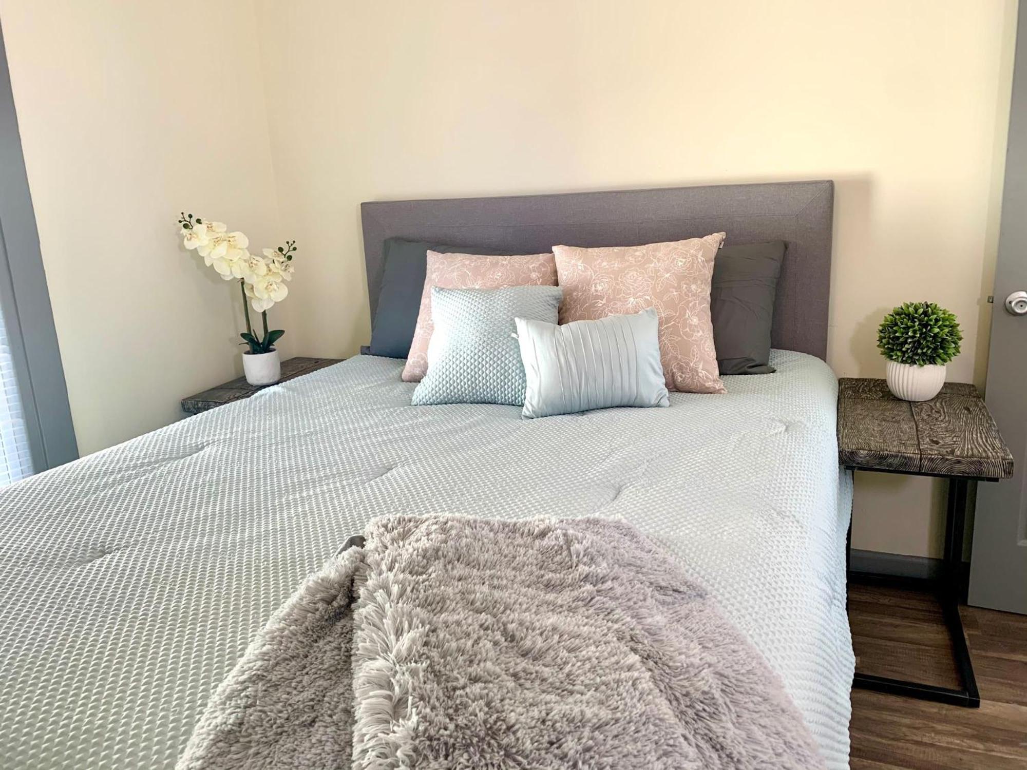 Cozy 3Br 1Ba Short Drive To Niagara Falls Bagian luar foto